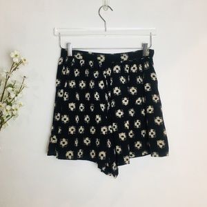🌜3/$25 Joie| Shorts with Pockets